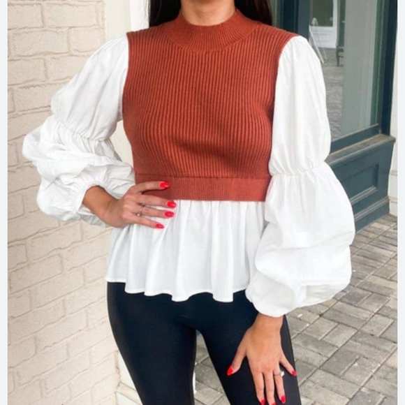 Versona Tops - *SOLD* Ruffled Balloon Sleeve Blouse